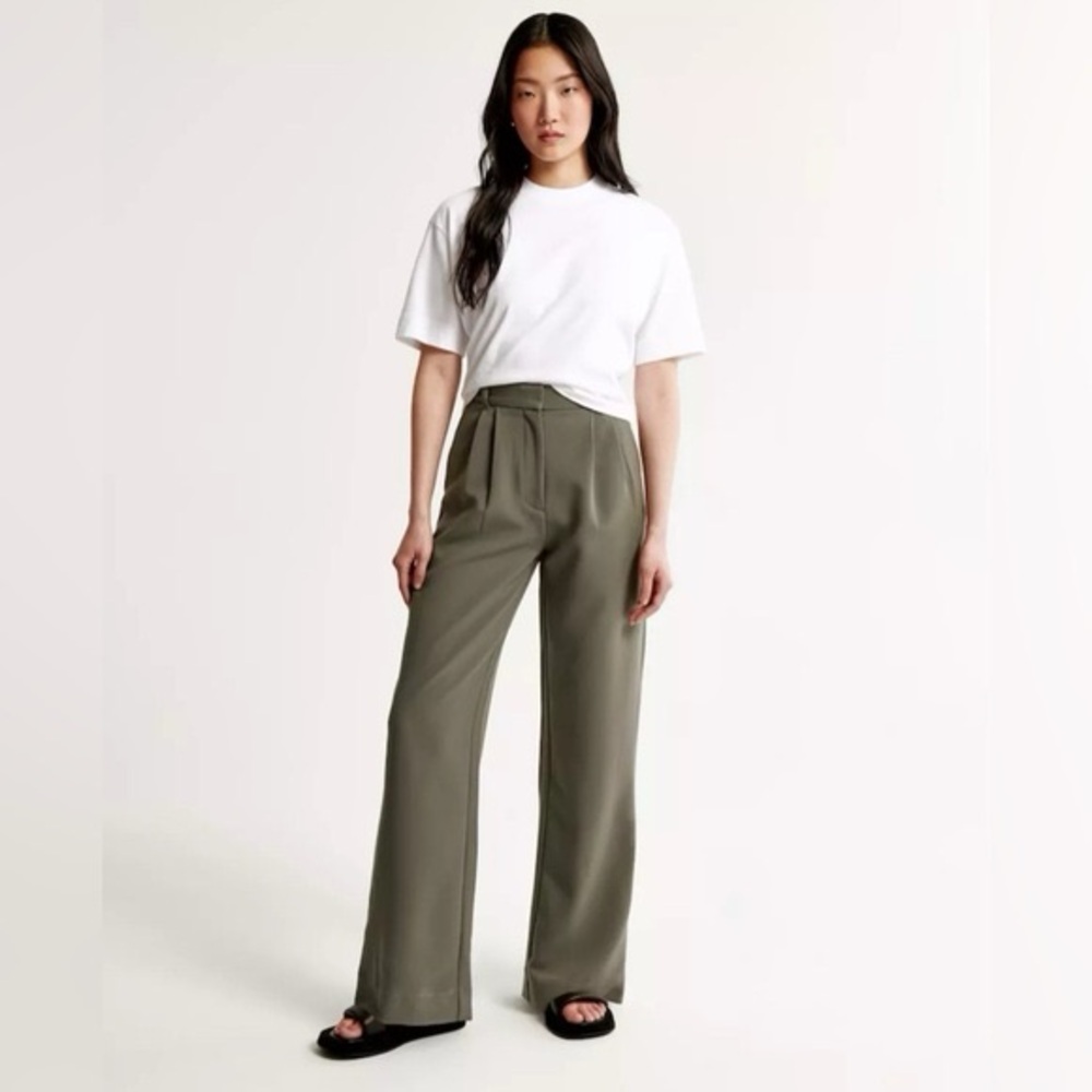ABERCROMBIE & FITCH Front Pleated Wide-Leg High Rise Pants 25R Olive Green NEW